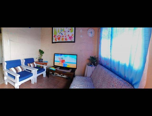 2 BEDROOM HOUSE FOR SALE IN GREENHAVEN